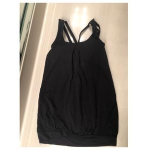 Lululemon workout top with sports bra attached